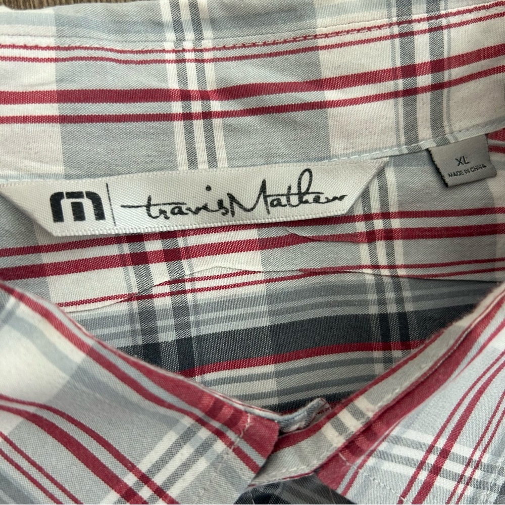 Travis Matthew Red And Grey Button Up Sz Extra La… - image 2
